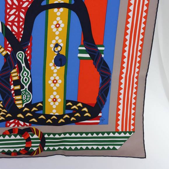 HERMES Carre 90 Fantaisie d�fEtriers Scarf Silk Blue Multicolor Auth 60781 - Picture 11 of 16